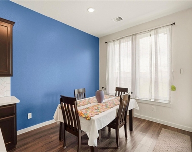 15647 Roscobie Park Drive - Photo Thumbnail 10