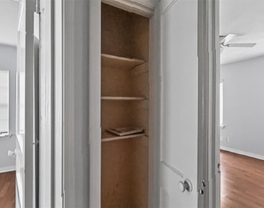 1118 Hunter Drive - Photo Thumbnail 17