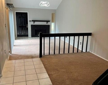 3252 Windchase Boulevard - Photo Thumbnail 3