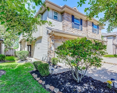 6451 Calgary Woods Lane - Photo Thumbnail 1