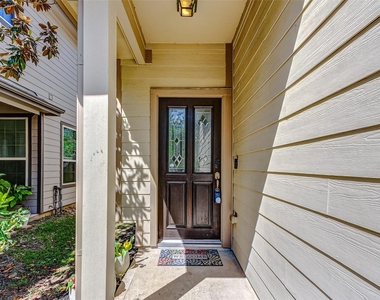 6451 Calgary Woods Lane - Photo Thumbnail 3