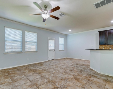 6451 Calgary Woods Lane - Photo Thumbnail 41