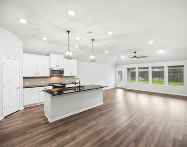 19218 Jenny Creek Court - Photo Thumbnail 9