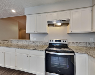 7339 Boysenberry Lane - Photo Thumbnail 3