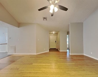 7339 Boysenberry Lane - Photo Thumbnail 2