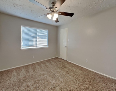 7339 Boysenberry Lane - Photo Thumbnail 10