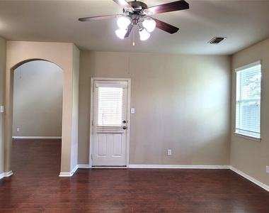 26319 Longview Creek Drive - Photo Thumbnail 12