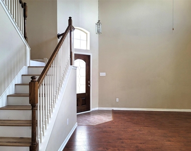26319 Longview Creek Drive - Photo Thumbnail 14