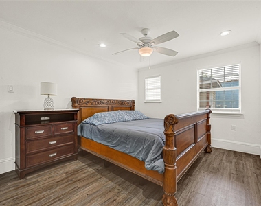 2809 Tooke Street - Photo Thumbnail 5