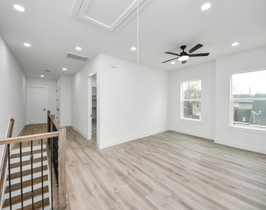 2911 Wichita Street - Photo Thumbnail 43