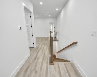 2911 Wichita Street - Photo Thumbnail 41