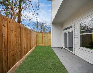 2911 Wichita Street - Photo Thumbnail 47