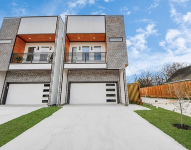 2911 Wichita Street - Photo Thumbnail 2