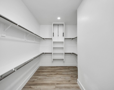 2911 Wichita Street - Photo Thumbnail 25