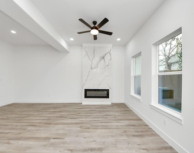 2911 Wichita Street - Photo Thumbnail 24
