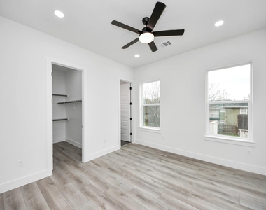 2911 Wichita Street - Photo Thumbnail 33