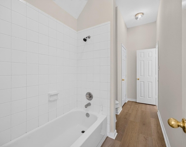 1727 Emma Cove Court - Photo Thumbnail 20