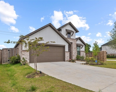 8727 Gleaming Village Way - Photo Thumbnail 1