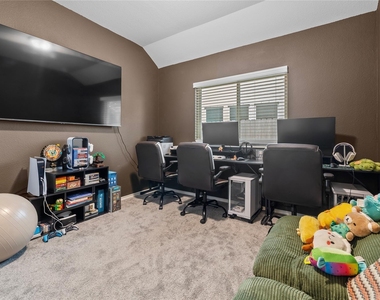 8727 Gleaming Village Way - Photo Thumbnail 22