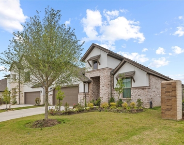 8727 Gleaming Village Way - Photo Thumbnail 2