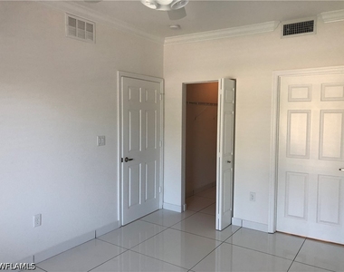 13150 Bella Casa Circle - Photo Thumbnail 11