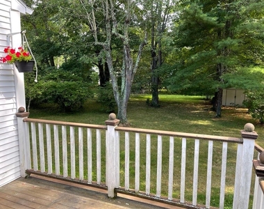 370 Wallis - Photo Thumbnail 31