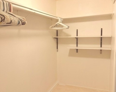 1211 Se 35th Street - Photo Thumbnail 8