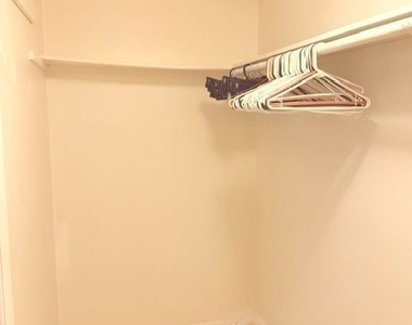 1211 Se 35th Street - Photo Thumbnail 9