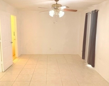 1211 Se 35th Street - Photo Thumbnail 5