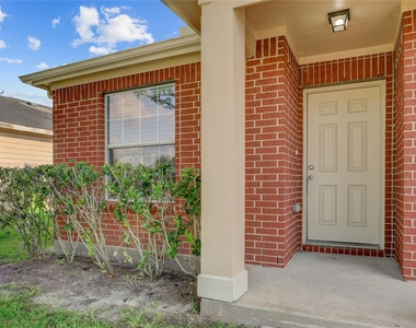822 Crabapple Way - Photo Thumbnail 1