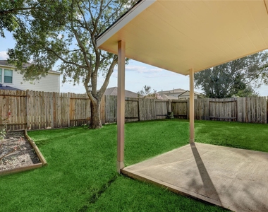 822 Crabapple Way - Photo Thumbnail 17