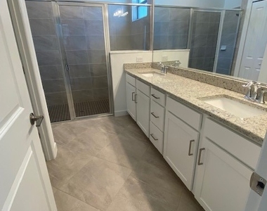 11211 Timber Creek Drive - Photo Thumbnail 13