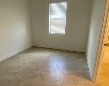 11211 Timber Creek Drive - Photo Thumbnail 11