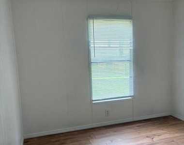 154 Lees Village  Rd Road - Photo Thumbnail 8