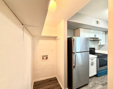 7200 W T C Jester Boulevard - Photo Thumbnail 7