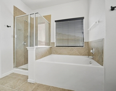 18607 Shavano Court - Photo Thumbnail 21