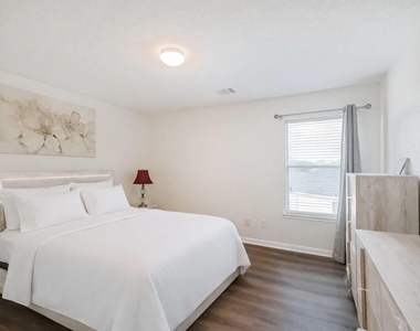 18607 Shavano Court - Photo Thumbnail 27