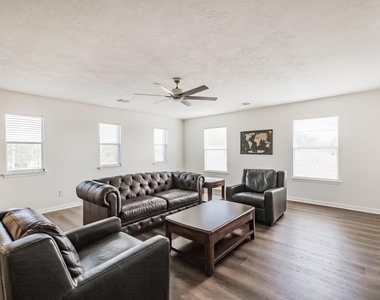 18607 Shavano Court - Photo Thumbnail 26