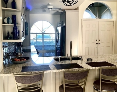 816 Belville Boulevard - Photo Thumbnail 9