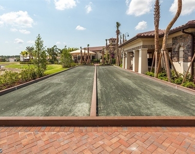 9353 Glenforest Drive - Photo Thumbnail 32