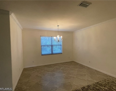 9353 Glenforest Drive - Photo Thumbnail 7