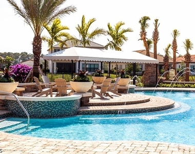 9353 Glenforest Drive - Photo Thumbnail 25