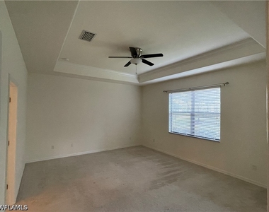 9353 Glenforest Drive - Photo Thumbnail 9