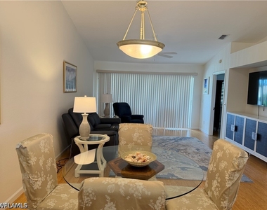 9009 Michael Circle - Photo Thumbnail 10