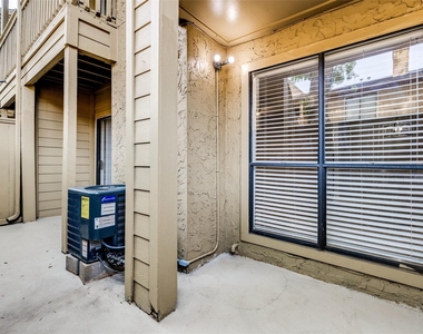 3654 Ocee Street - Photo Thumbnail 5