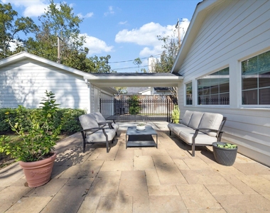 737 Country Lane - Photo Thumbnail 23