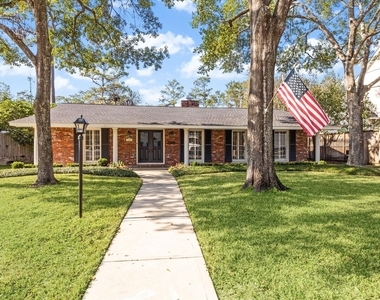 737 Country Lane - Photo Thumbnail 1