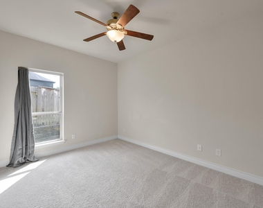 122 Kinnerly Peak Place - Photo Thumbnail 24