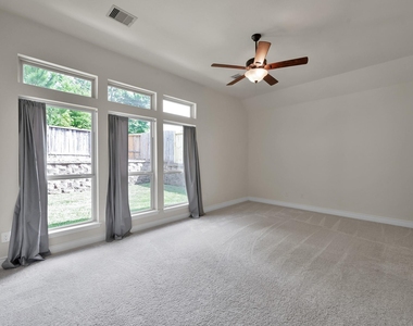 122 Kinnerly Peak Place - Photo Thumbnail 16