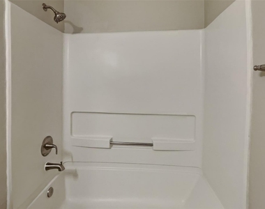 19526 Rocky Bank Drive - Photo Thumbnail 13